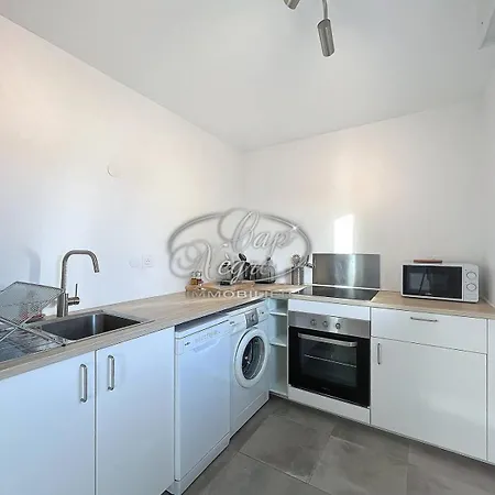 Apartmán T3 A 500m De La De Cavaliere