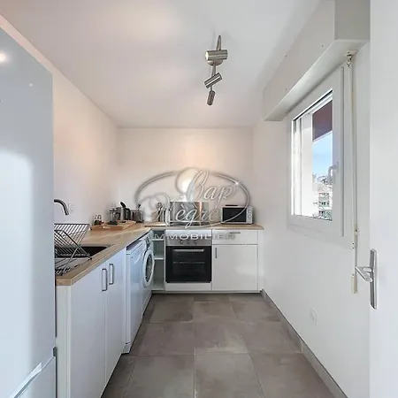 T3 A 500m De La De Cavaliere Apartamento *